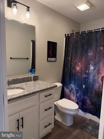 612 ZEPHYR DR, Dayton, VA 22821