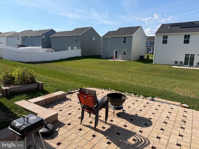 612 ZEPHYR DR, Dayton, VA 22821