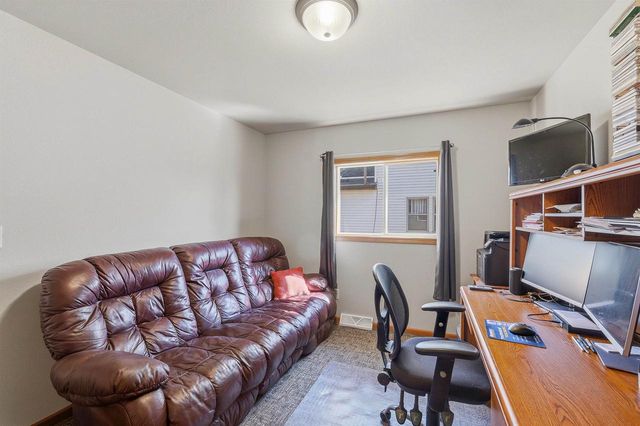 820 MINNESOTA AVENUE, North Fond Du Lac, WI 54937