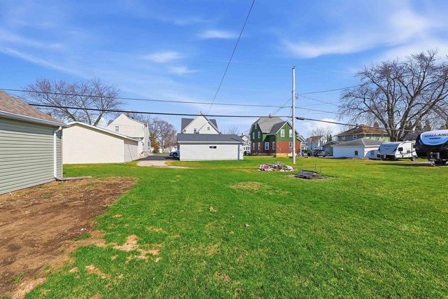 820 MINNESOTA AVENUE, North Fond Du Lac, WI 54937