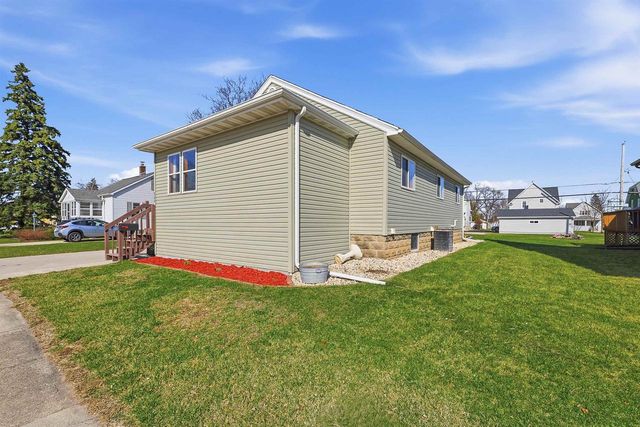 820 MINNESOTA AVENUE, North Fond Du Lac, WI 54937
