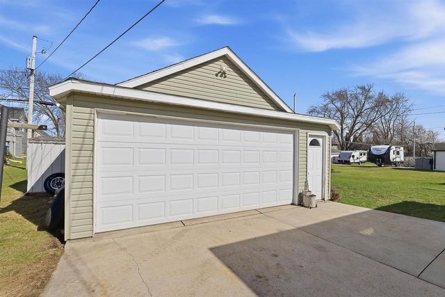 820 MINNESOTA AVENUE, North Fond Du Lac, WI 54937