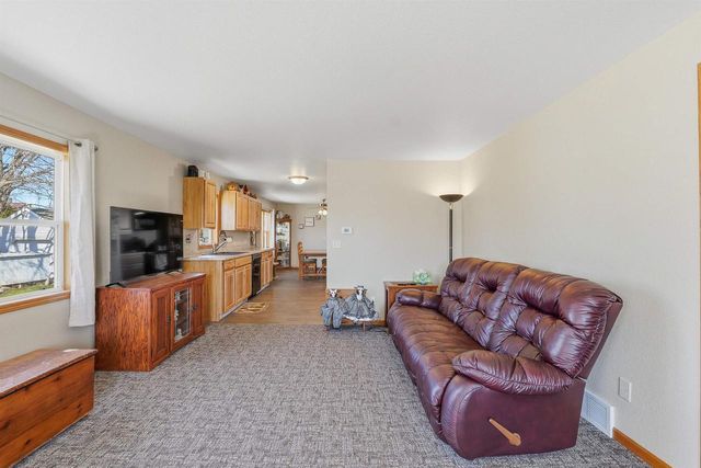 820 MINNESOTA AVENUE, North Fond Du Lac, WI 54937