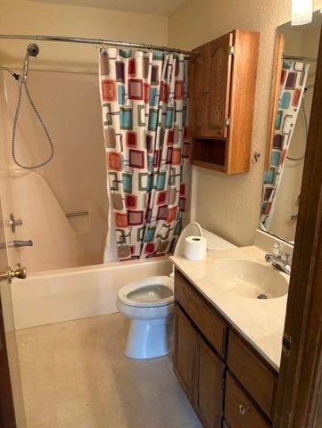 22 Scalloway Drive, Bella Vista, AR 72715