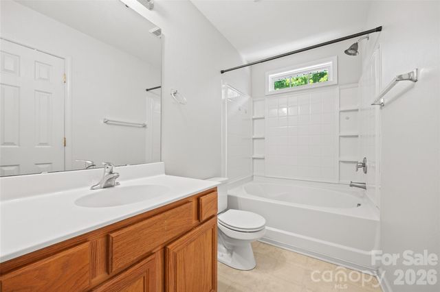 8244 Carob Tree Lane, Charlotte, NC 28215