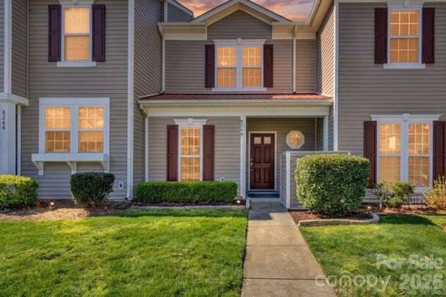 8244 Carob Tree Lane, Charlotte, NC 28215