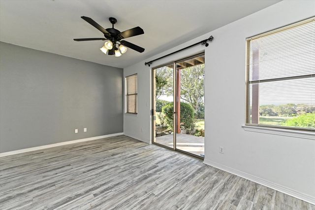 4307 Eck LN 107, Austin, TX 78734