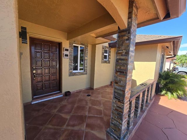 18110 SW 139th Court, Miami, FL 33177