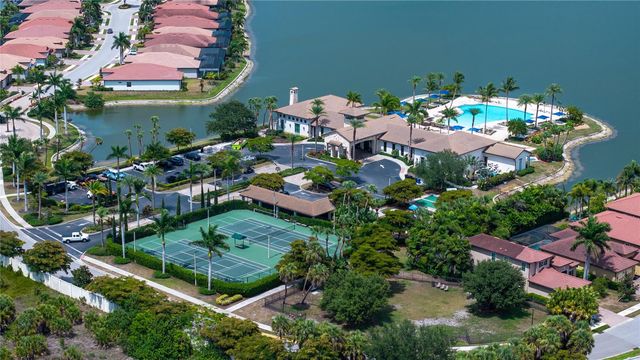 209 VINADIO BOULEVARD, Nokomis, FL 34275
