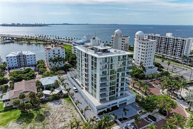 111 GOLDEN GATE POINT 402, Sarasota, FL 34236