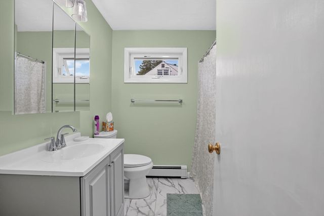 221 Rochambeau St, New Bedford, MA 02745