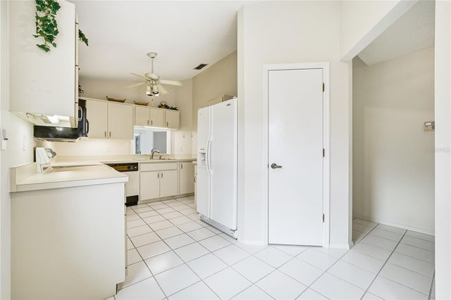 396 S CHARTLEY COURT, Sarasota, FL 34232