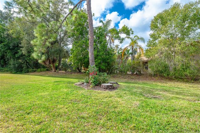 396 S CHARTLEY COURT, Sarasota, FL 34232