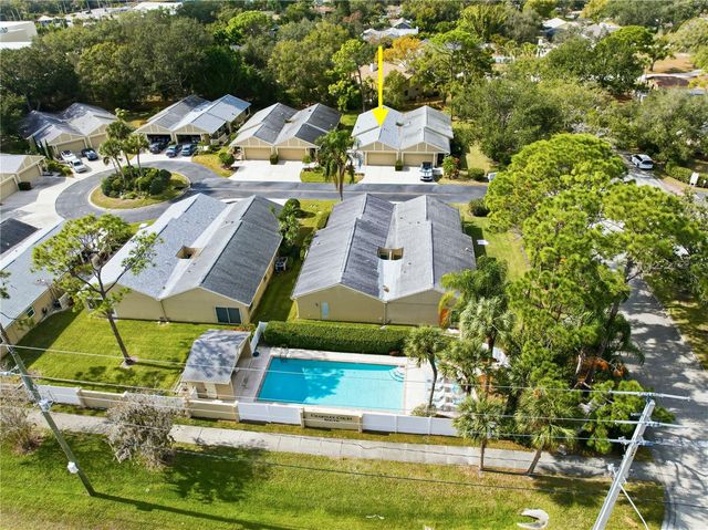 396 S CHARTLEY COURT, Sarasota, FL 34232