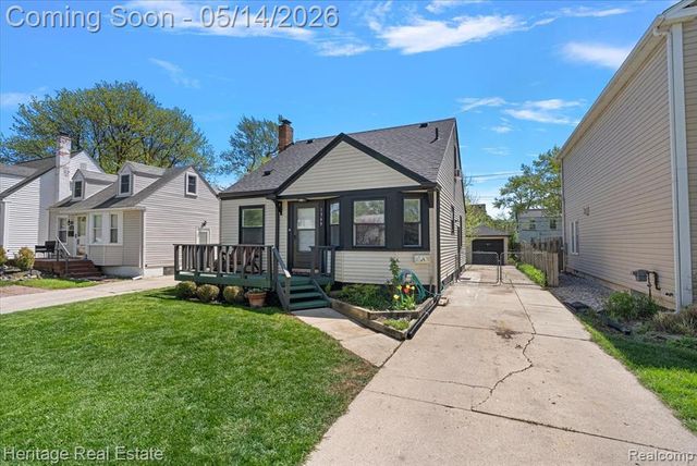 1349 West Boulevard, Berkley, MI 48072