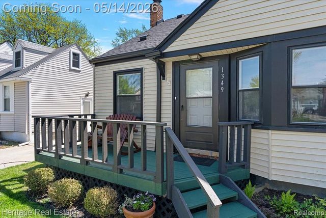 1349 West Boulevard, Berkley, MI 48072