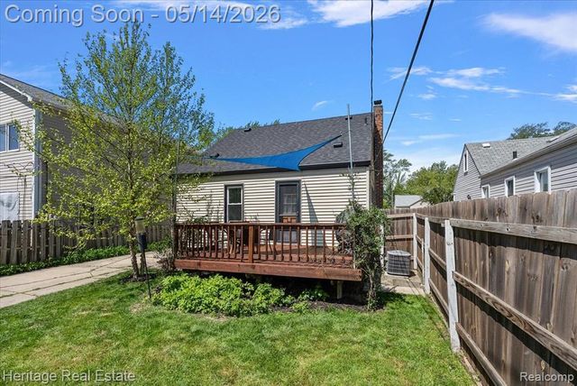 1349 West Boulevard, Berkley, MI 48072