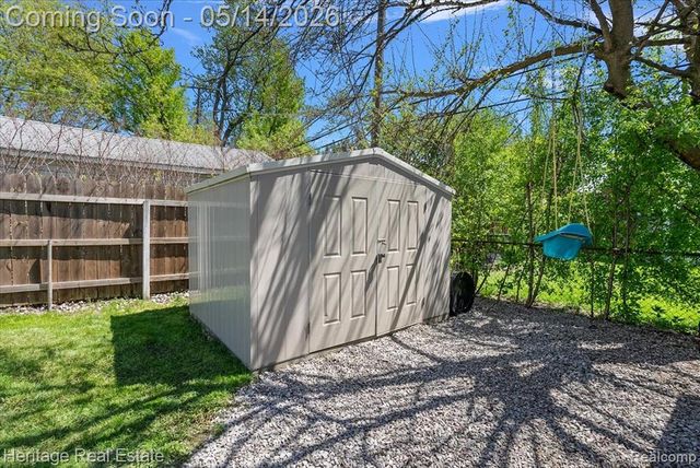 1349 West Boulevard, Berkley, MI 48072