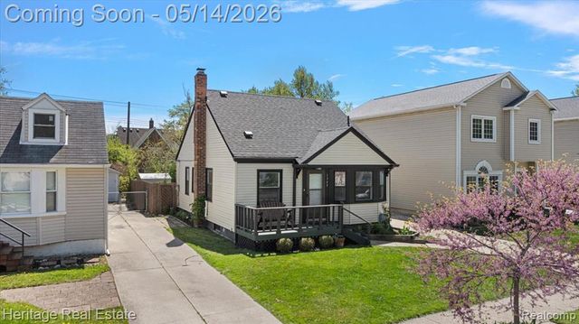 1349 West Boulevard, Berkley, MI 48072