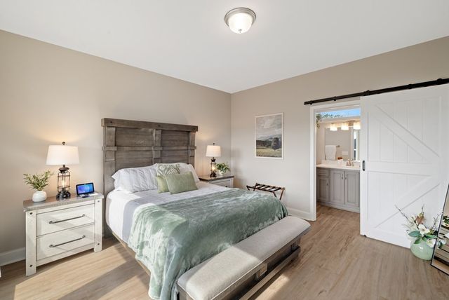 497 S Jakes Landing Way, Ellijay, GA 30540