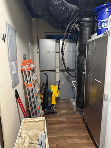 497 S Jakes Landing Way, Ellijay, GA 30540