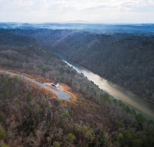 497 S Jakes Landing Way, Ellijay, GA 30540