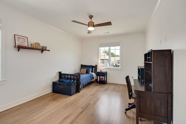 2487 ALLELON BEND LN, Germantown, TN 38138