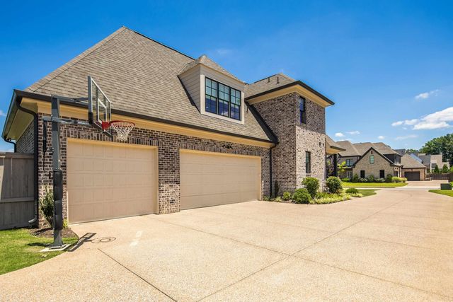 2487 ALLELON BEND LN, Germantown, TN 38138