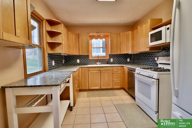 2043 N 63rd Street, Omaha, NE 68104