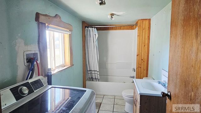 204 Galena Street, Leadore, ID 83464