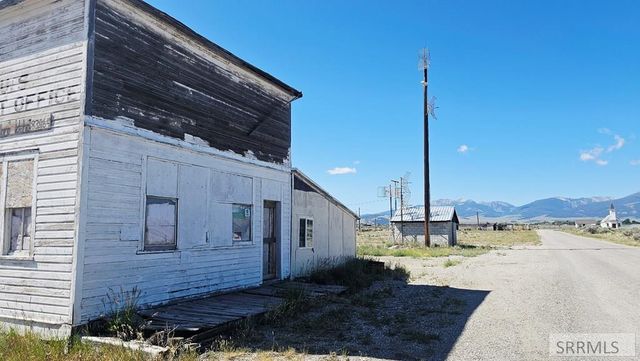 204 Galena Street, Leadore, ID 83464