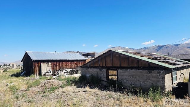 204 Galena Street, Leadore, ID 83464