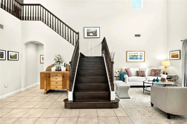 36 Foxtail Court, Azusa, CA 91702