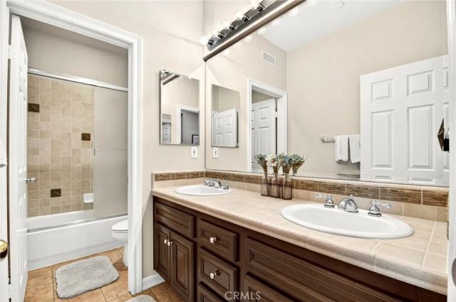 36 Foxtail Court, Azusa, CA 91702