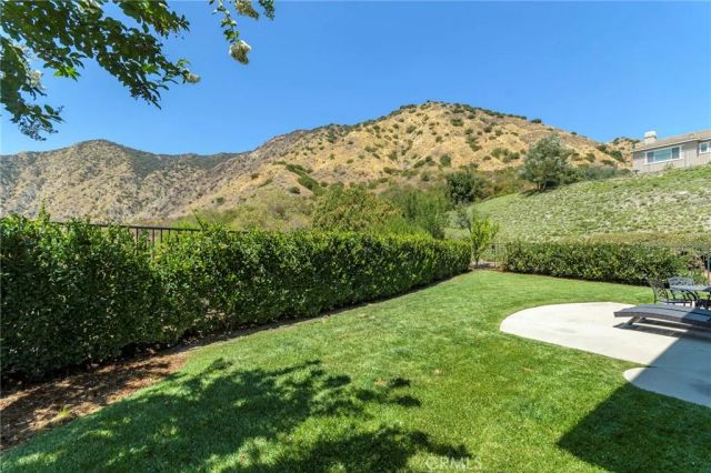 36 Foxtail Court, Azusa, CA 91702