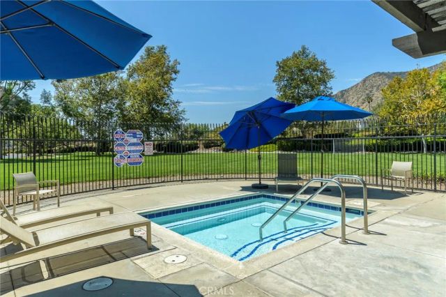 36 Foxtail Court, Azusa, CA 91702