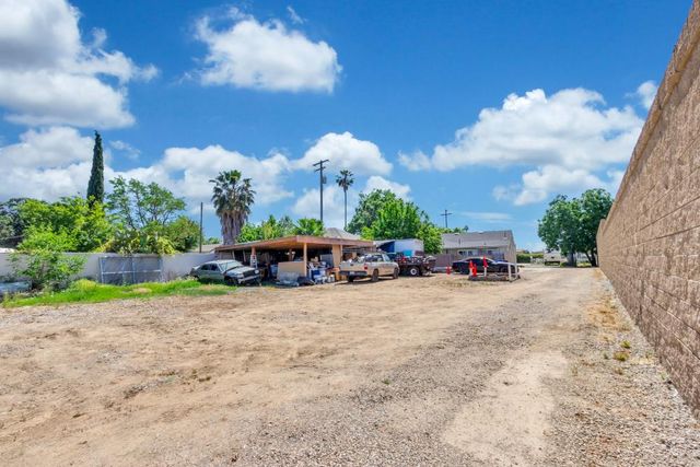 8685 E Stockton Blvd, Elk Grove, CA 95624