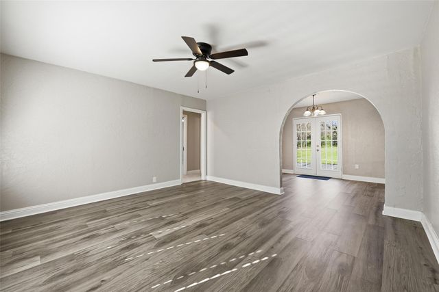 2616 Putnam Street, Fort Worth, TX 76112