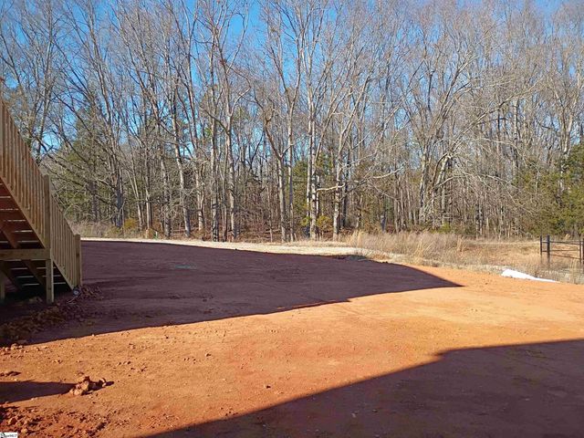 101 Spring Knoll Way, Fountain Inn, SC 29644