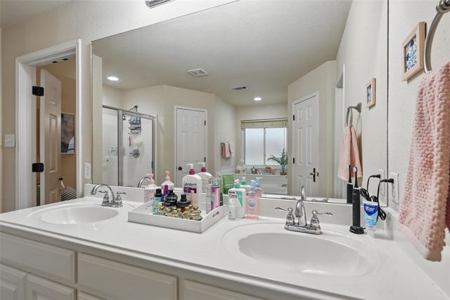 931 White Marlin Drive, Burleson, TX 76028