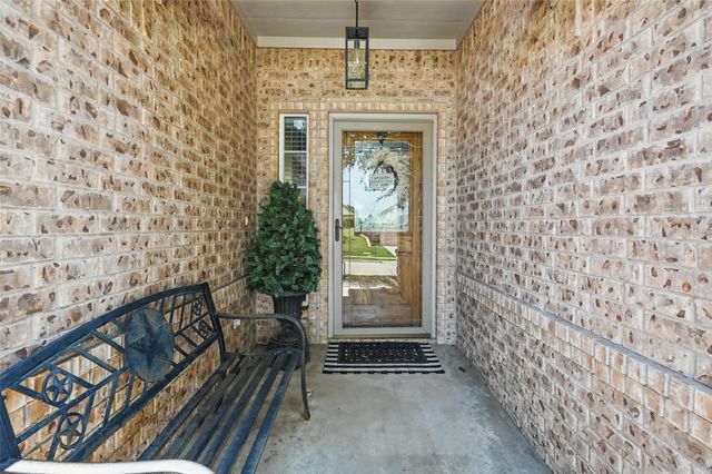 931 White Marlin Drive, Burleson, TX 76028