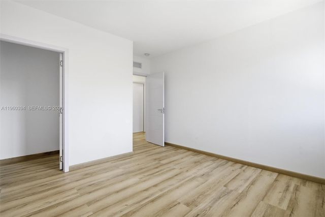 936 NW 10th St 2, Florida City, FL 33034