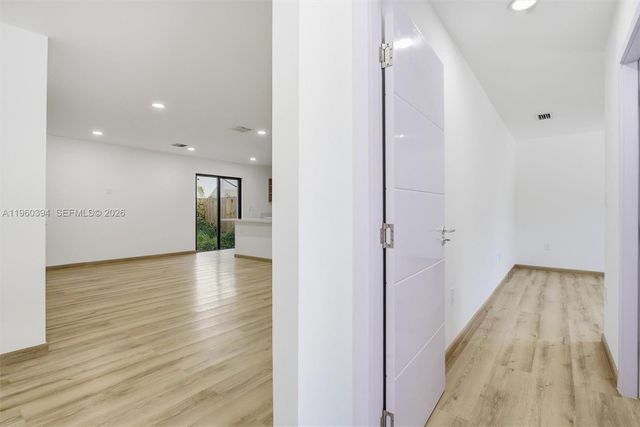 936 NW 10th St 2, Florida City, FL 33034