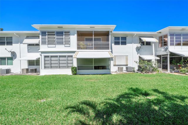 2501 W Golf Blvd 229, Pompano Beach, FL 33064