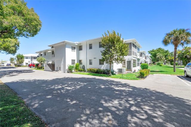 2501 W Golf Blvd 229, Pompano Beach, FL 33064
