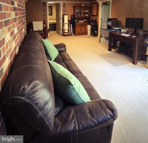 8396 RIXEYVILLE RD, Rixeyville, VA 22737