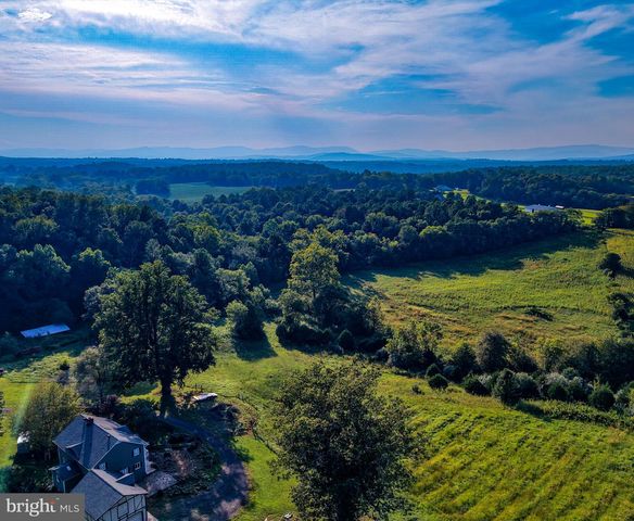 8396 RIXEYVILLE RD, Rixeyville, VA 22737