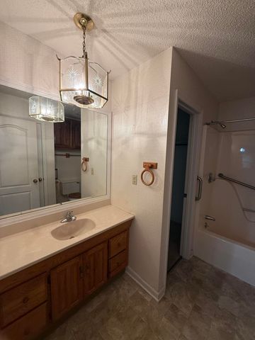 528 S Seminole Drive, Chattanooga, TN 37412