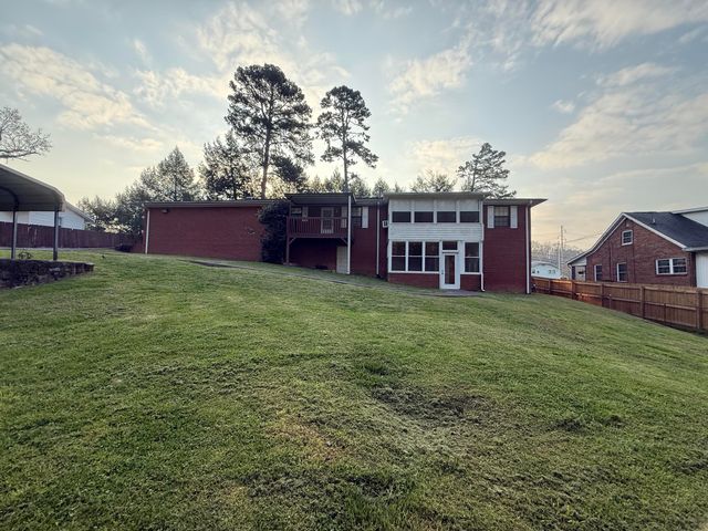 528 S Seminole Drive, Chattanooga, TN 37412