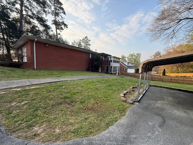 528 S Seminole Drive, Chattanooga, TN 37412
